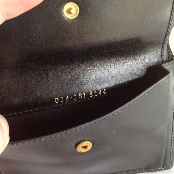 Fabulous Vintage Gucci GG Leather Monogram Clutch Wallet - Picture 11 of 12